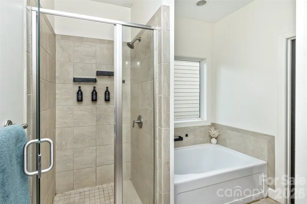84 Rose Creek Road Leicester NC 28748