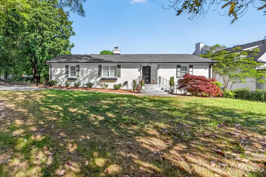 6220 Sharon Road Charlotte NC 28210