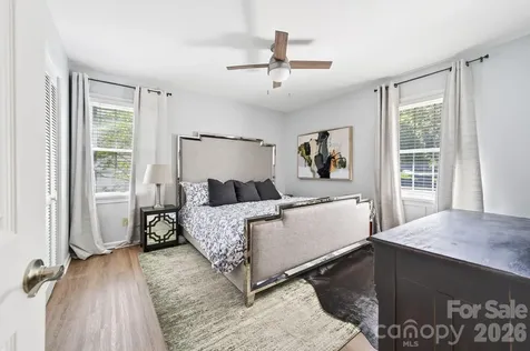 6220 Sharon Road Charlotte NC 28210