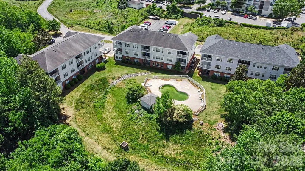 9241 Meadow Vista Road Charlotte NC 28213