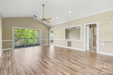 9241 Meadow Vista Road Charlotte NC 28213