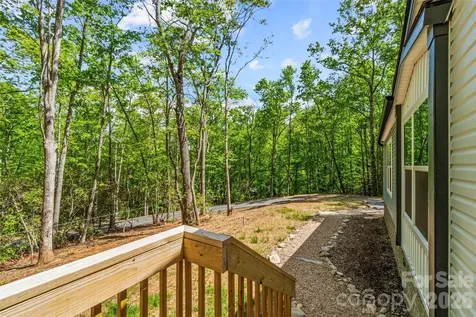 293 Spar Mill Road Burnsville NC 28714