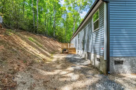 293 Spar Mill Road Burnsville NC 28714
