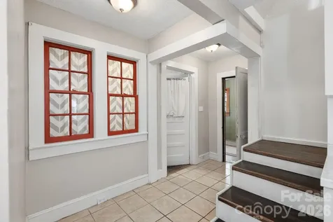 385 Pisgah Drive Canton NC 28716
