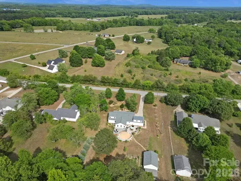 530 Calabash Road Clover SC 29710