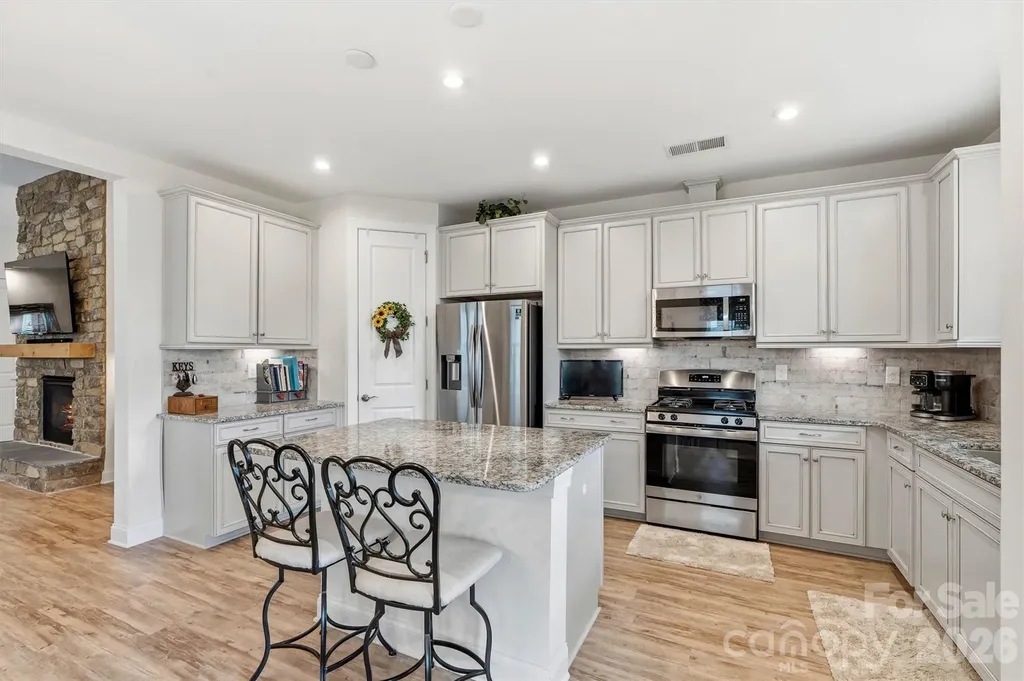 12520 Old Iron Lane Charlotte NC 28215