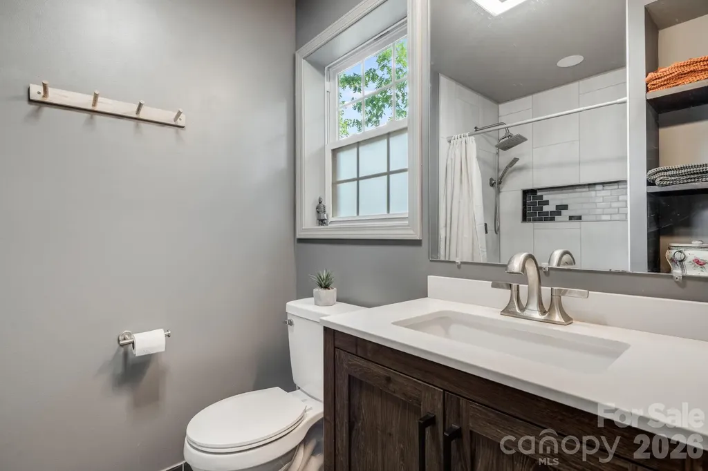 112 Shadowlawn Drive Asheville NC 28806