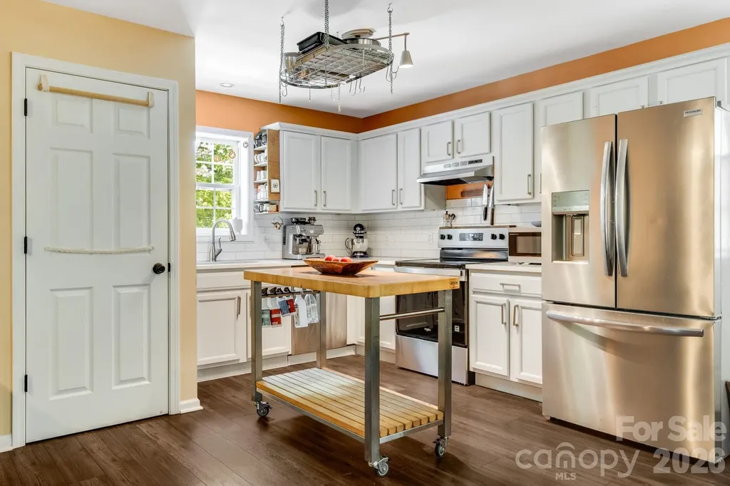 112 Shadowlawn Drive Asheville NC 28806
