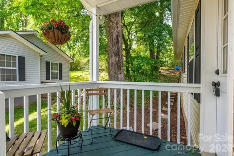 112 Shadowlawn Drive Asheville NC 28806