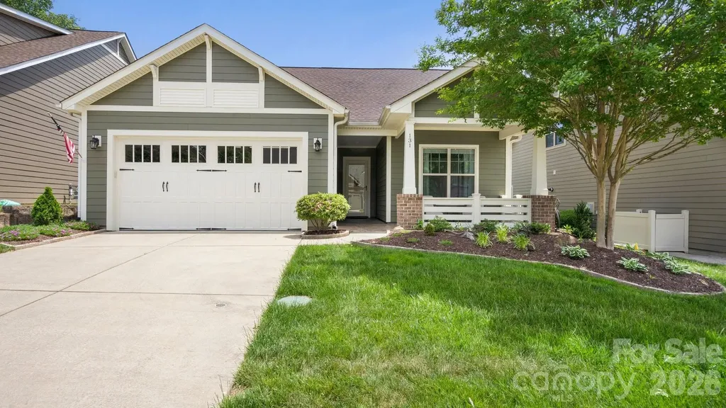 131 Chimney Rock Court Denver NC 28037