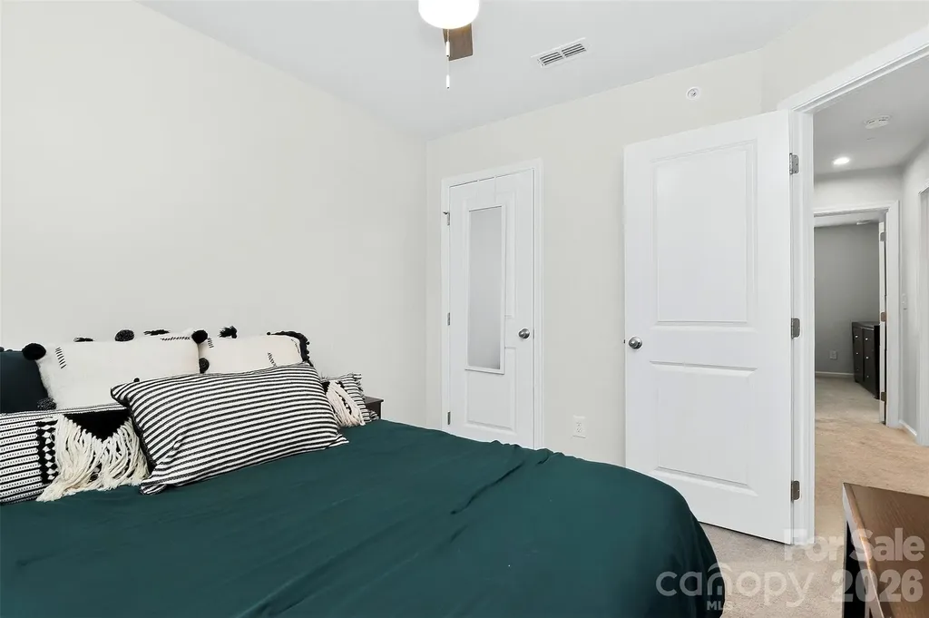 5412 Kyndall Walk Way Charlotte NC 28269