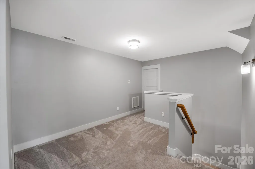 9 Ashe Park Circle Asheville NC 28806