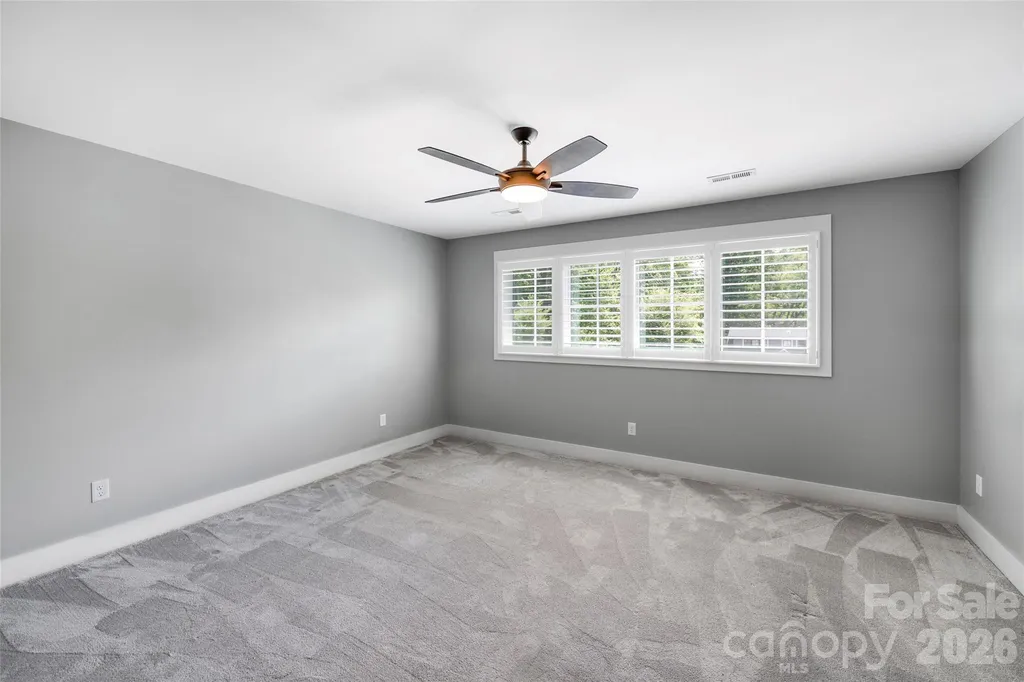 9 Ashe Park Circle Asheville NC 28806
