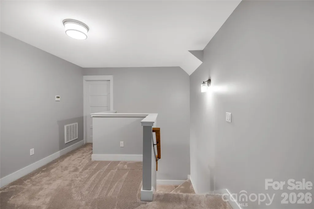 9 Ashe Park Circle Asheville NC 28806