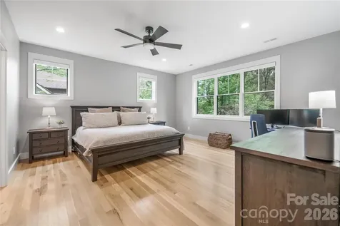 9 Ashe Park Circle Asheville NC 28806