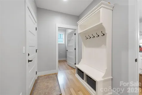 9 Ashe Park Circle Asheville NC 28806
