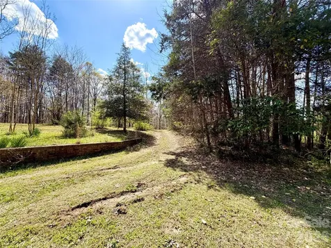 2925 Sparrow Springs Road Gastonia NC 28052