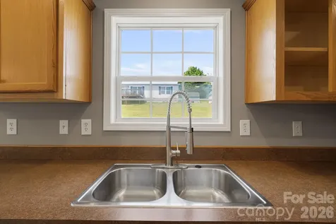 44 Morning Lane Hendersonville NC 28792