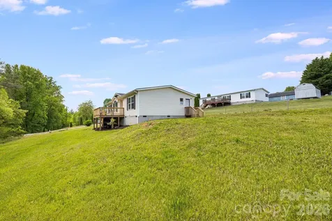 44 Morning Lane Hendersonville NC 28792