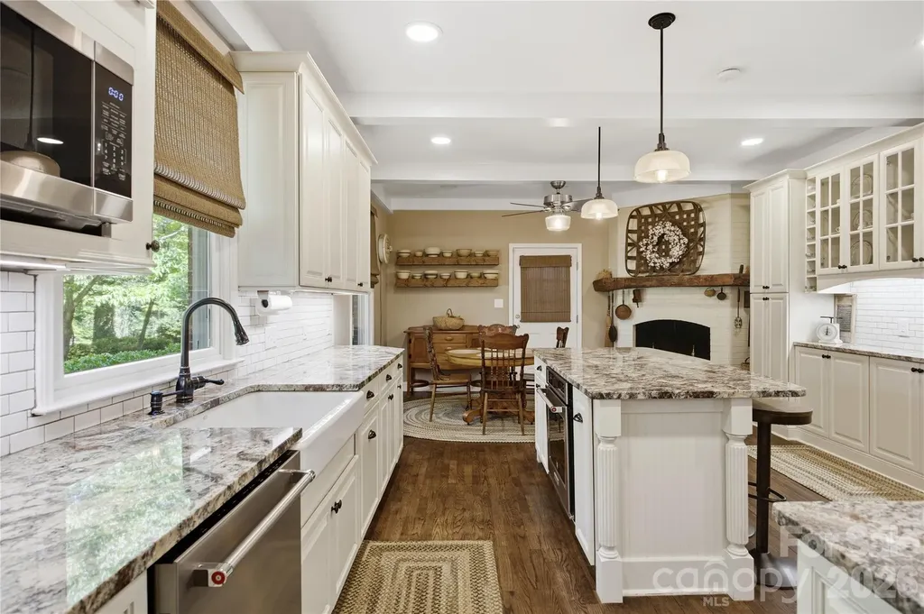 455 Heathcote Drive Statesville NC 28677