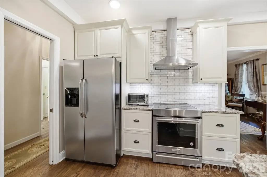 455 Heathcote Drive Statesville NC 28677