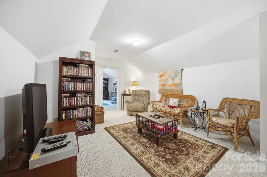 455 Heathcote Drive Statesville NC 28677