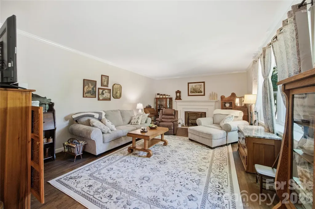 455 Heathcote Drive Statesville NC 28677