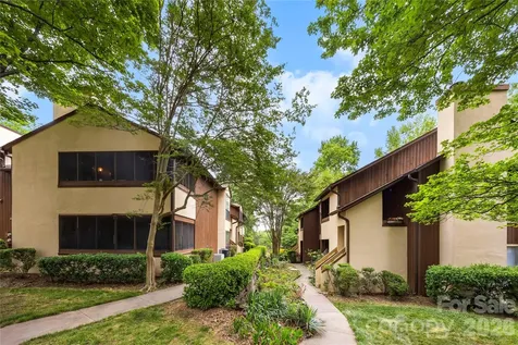 7204 Winery Lane Charlotte NC 28227