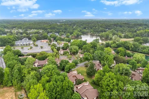 7204 Winery Lane Charlotte NC 28227