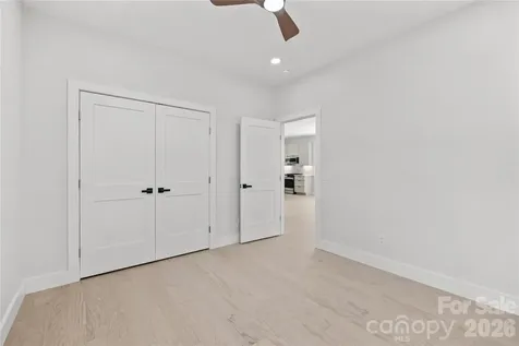 89 Oakley Road Asheville NC 28803