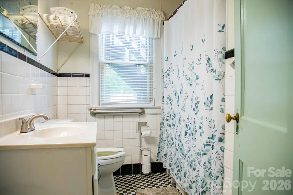200 N Main Street Candor NC 27229