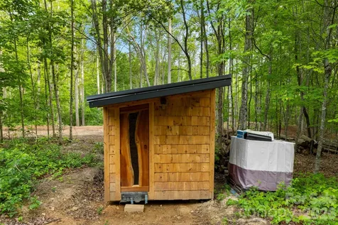 108 High Top Mountain Road Leicester NC 28748
