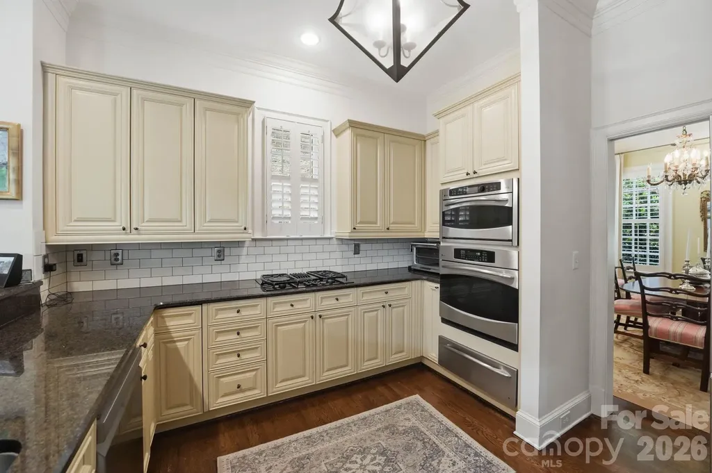 2618 Sheffield Crescent Court Charlotte NC 28226