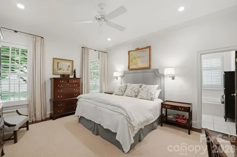 2618 Sheffield Crescent Court Charlotte NC 28226