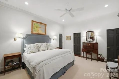 2618 Sheffield Crescent Court Charlotte NC 28226
