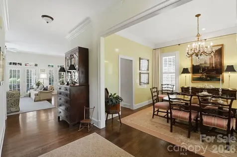 2618 Sheffield Crescent Court Charlotte NC 28226