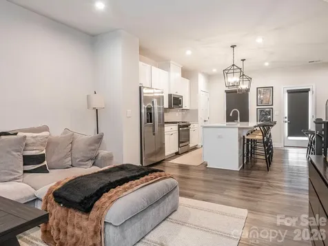 9420 Mallard Mills Drive Charlotte NC 28262