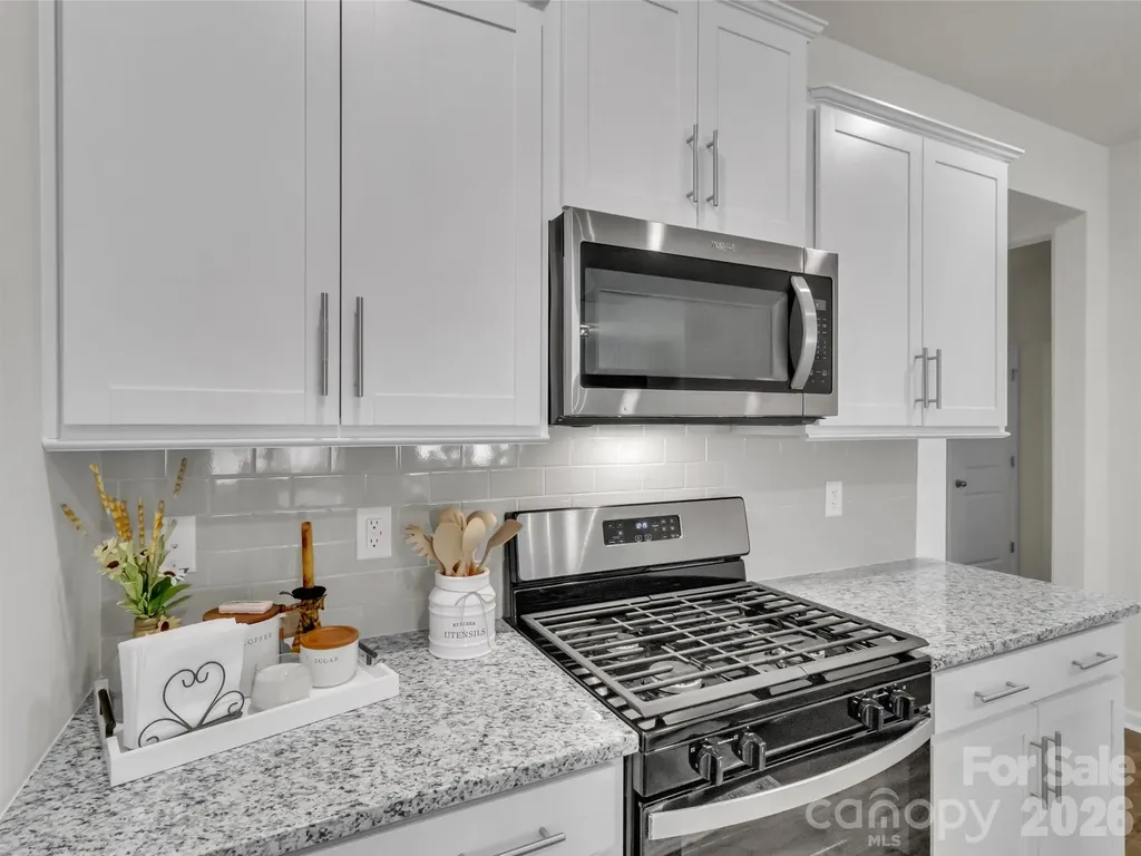 199 Farmwood Trail Waynesville NC 28786