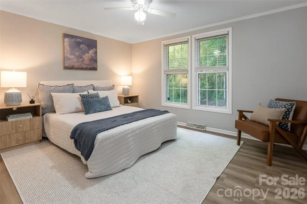19 Sycamore Street Asheville NC 28804