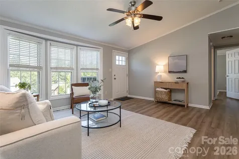 19 Sycamore Street Asheville NC 28804