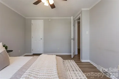 19 Sycamore Street Asheville NC 28804