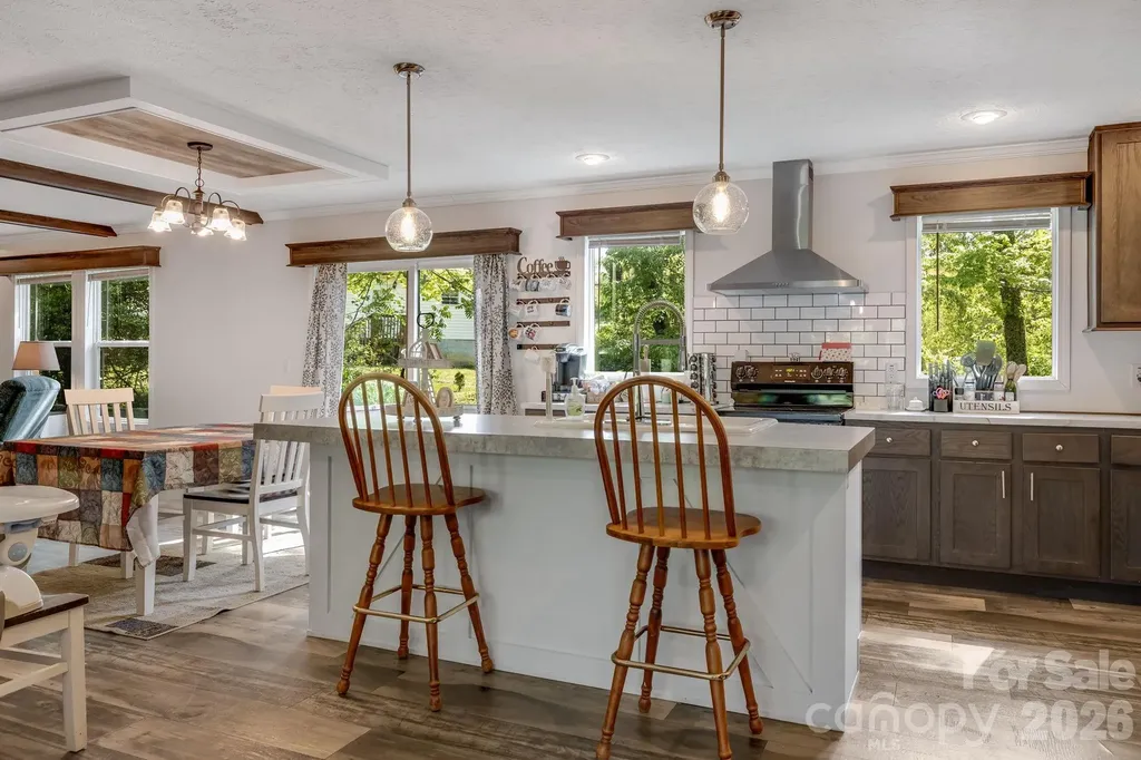 118 Bartram Way Black Mountain NC 28711
