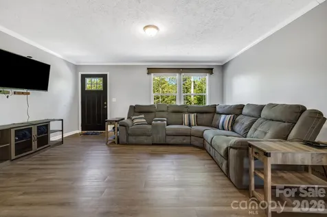 118 Bartram Way Black Mountain NC 28711