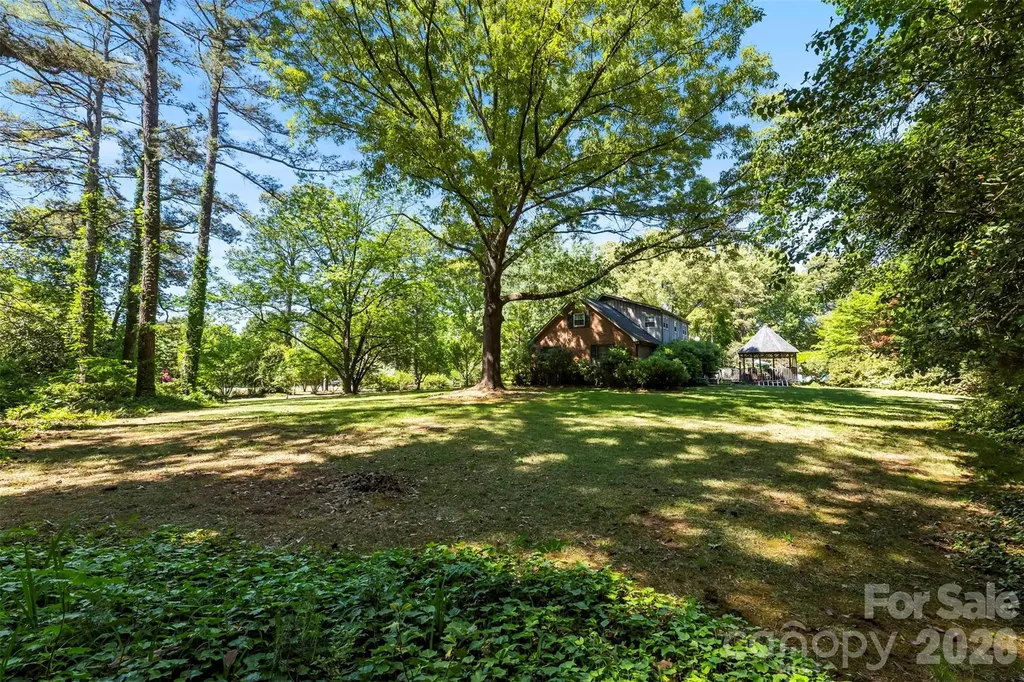 3110 Robinwood Road Gastonia NC 28054
