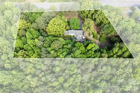 3110 Robinwood Road Gastonia NC 28054