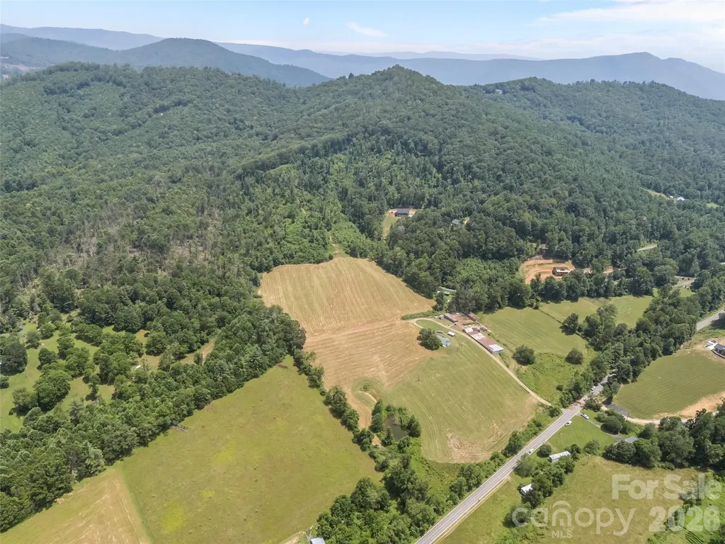 1305 Halltown Road Spruce Pine NC 28777