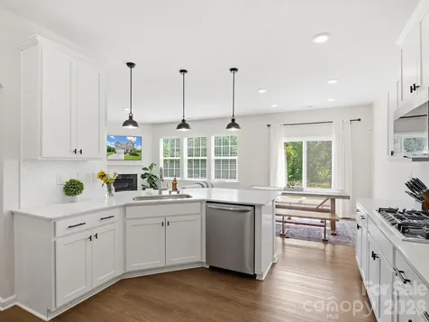 1174 Narrowmouth Court Lancaster SC 29720
