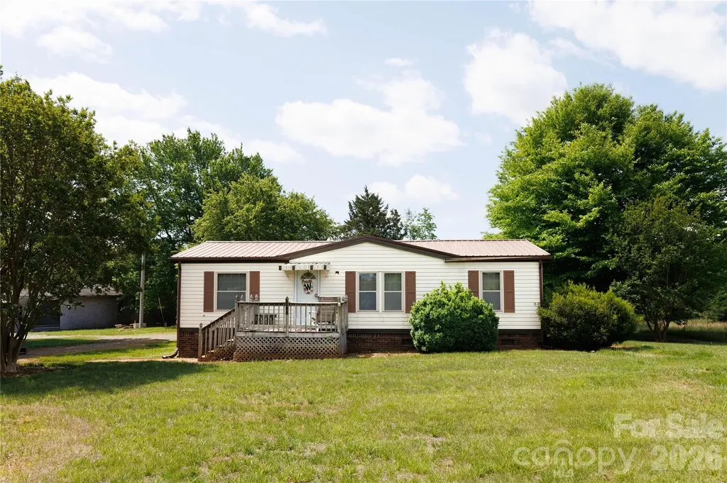 318 Tuckers Grove Road Statesville NC 28625