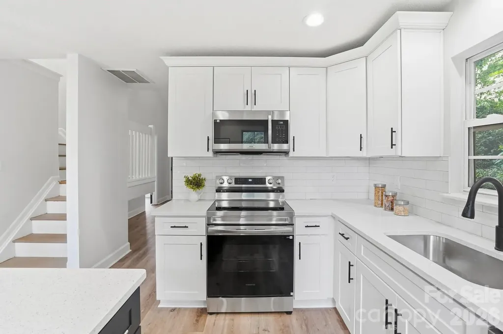 7621 Petrea Lane Charlotte NC 28227