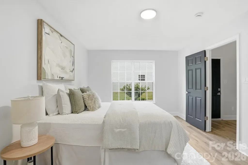 7621 Petrea Lane Charlotte NC 28227